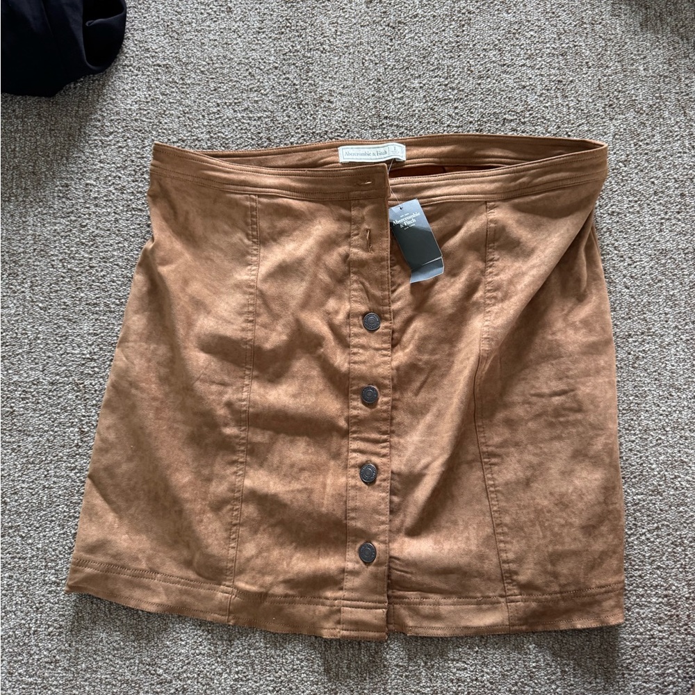 Abercrombie & Fitch Button-Front Suede-Look Mini Skirt (NWT)